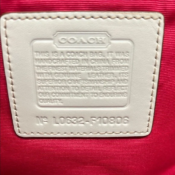 ⚜️Coach Signature Pink Canvas Tote Bag 💕 - Picture 2 of 11